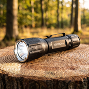 Nextorch Baterijska Lampa TA41 u prirodi